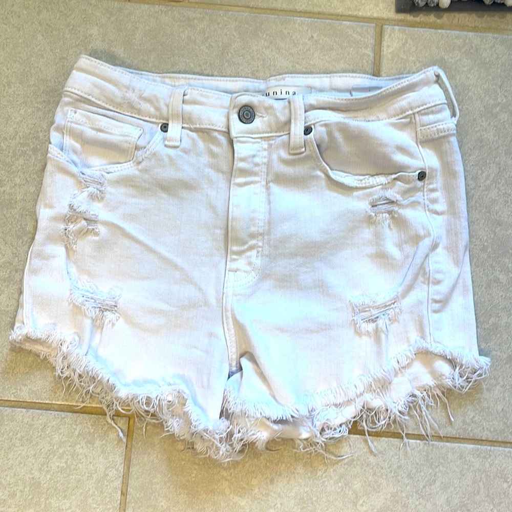 Eunina medium white cut off shortie shorts